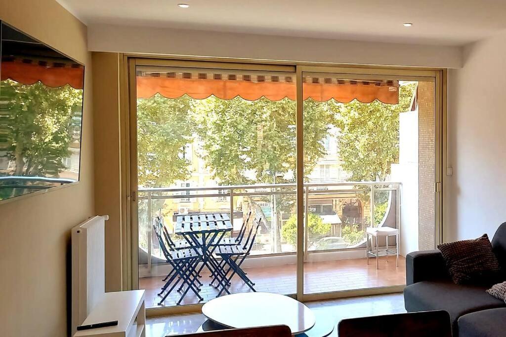 Immeuble Le Regency, Appartement 4 Pieces, 80 Metres De La Plage Menton Dış mekan fotoğraf