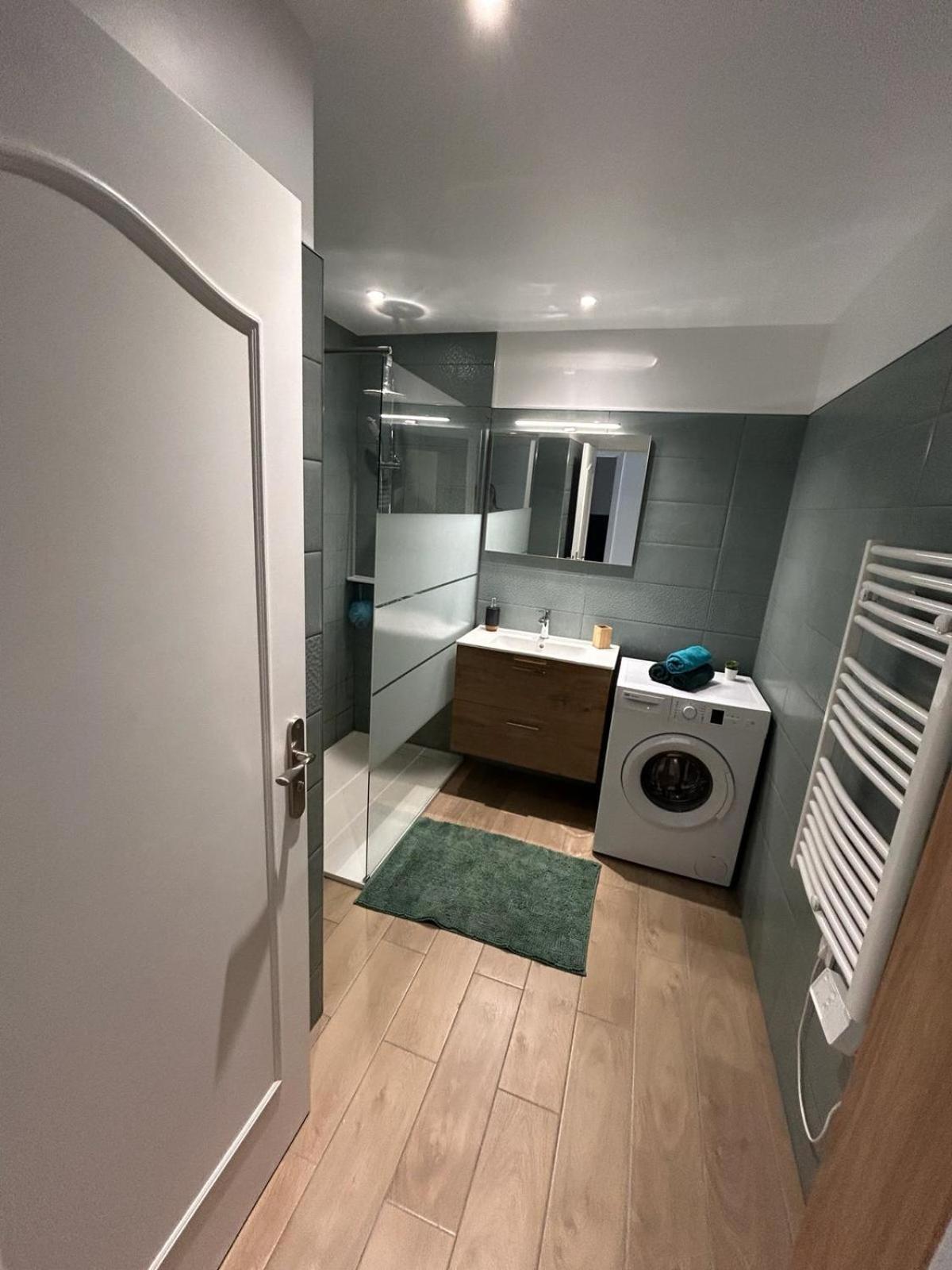 Immeuble Le Regency, Appartement 4 Pieces, 80 Metres De La Plage Menton Dış mekan fotoğraf