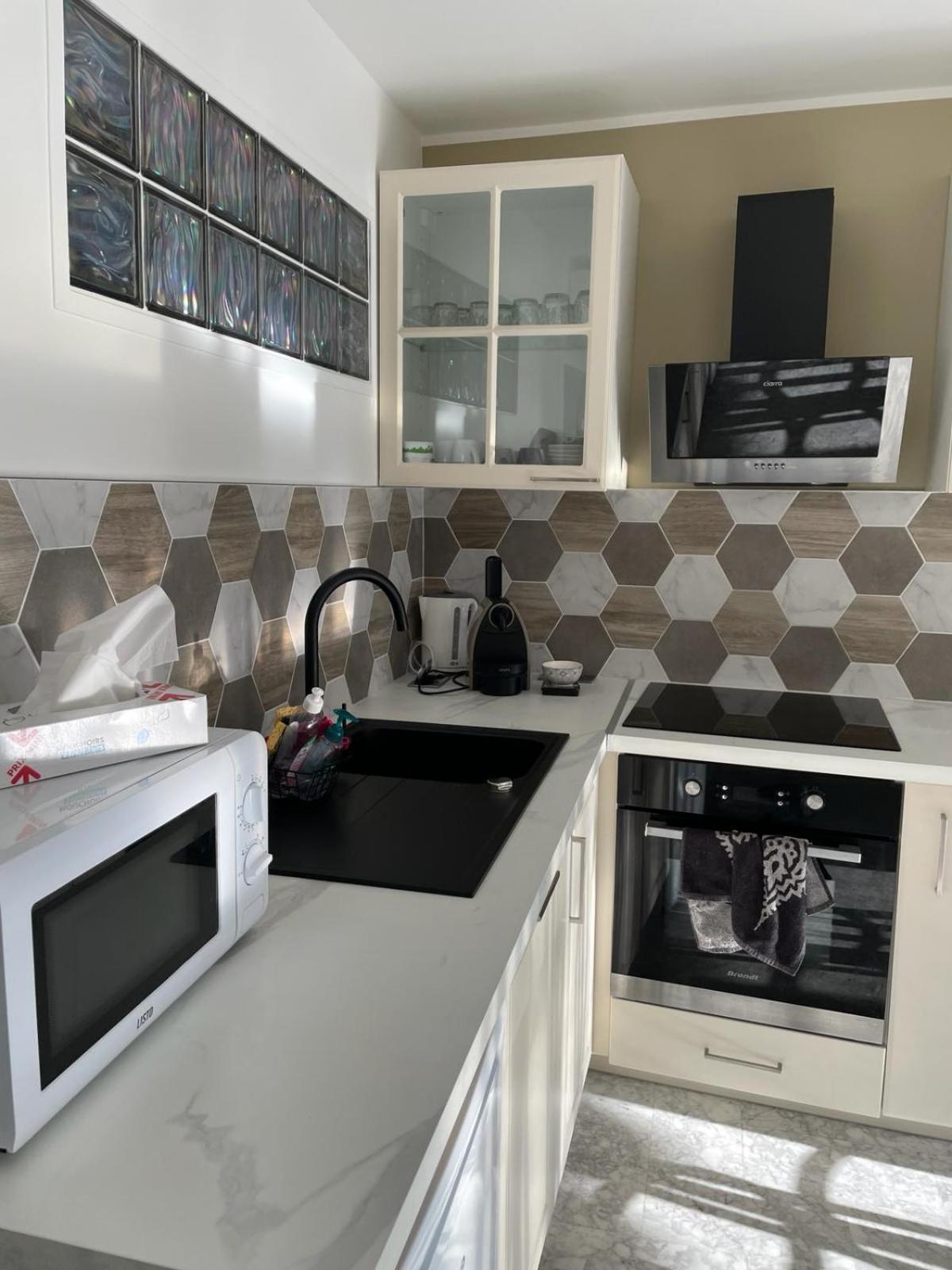 Immeuble Le Regency, Appartement 4 Pieces, 80 Metres De La Plage Menton Dış mekan fotoğraf