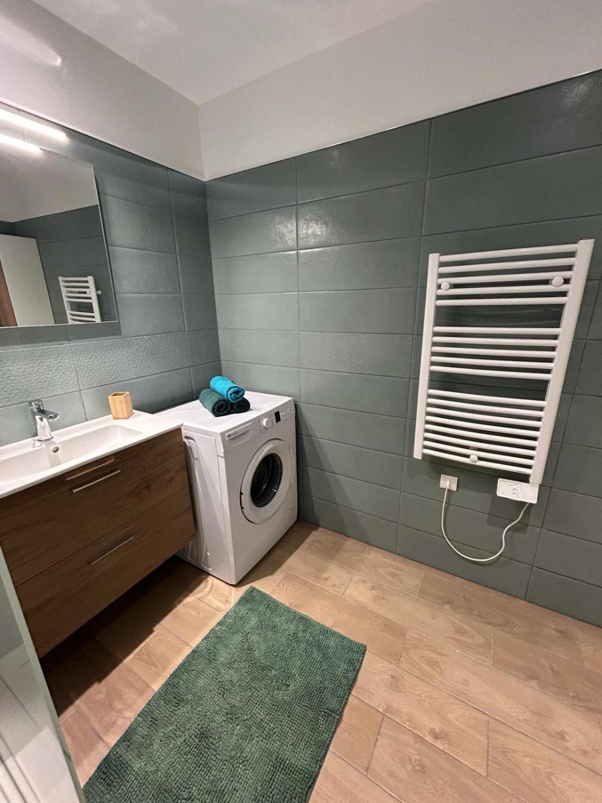 Immeuble Le Regency, Appartement 4 Pieces, 80 Metres De La Plage Menton Dış mekan fotoğraf