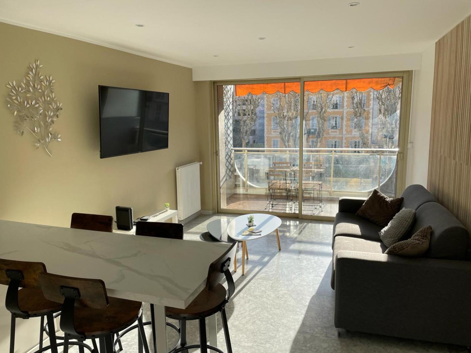 Immeuble Le Regency, Appartement 4 Pieces, 80 Metres De La Plage Menton Dış mekan fotoğraf